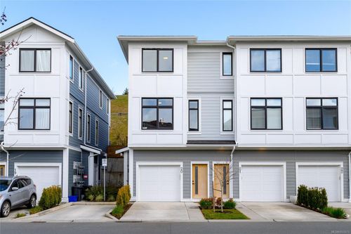 20-255 Caspian Dr, Colwood, BC, V9C0R9 | Card Image