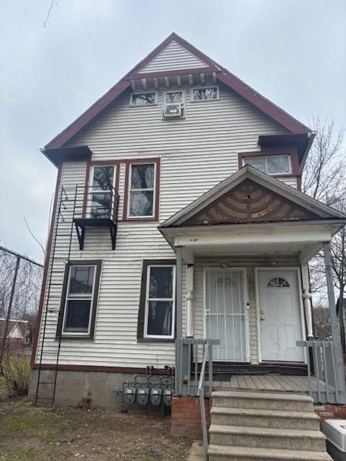 81 Ardmore St, Rochester, NY, 14611-3100 | Card Image