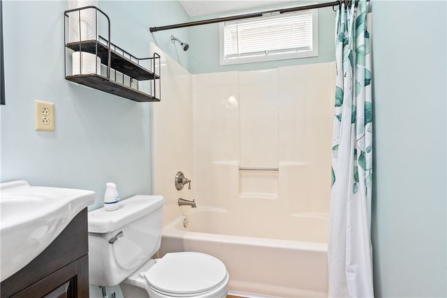 103 Nervous Gervis Dr, Home with 2 bedrooms, 1 bathrooms and null parking in Jackson's Gap AL | Image 9