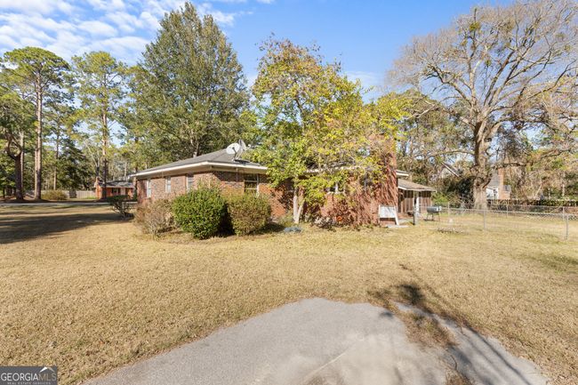202 S Edgewood Dr, House other with 4 bedrooms, 2 bathrooms and null parking in Statesboro GA | Image 21