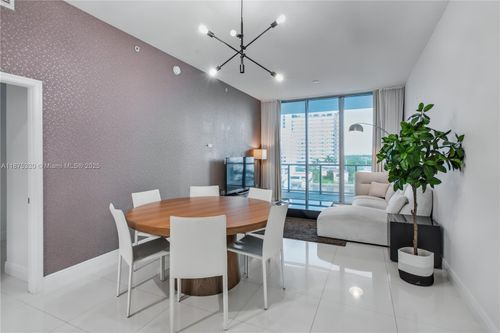 apt-605-7928 East Dr, North Bay Village, FL, 33141-5682 | Card Image