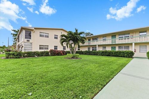 349-349 Oakridge T, Deerfield Beach, FL, 33442-1978 | Card Image