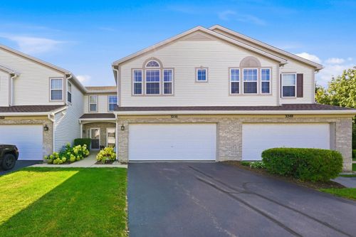0-3250 Ronan Dr, Lake In The Hills, IL, 60156-6751 | Card Image