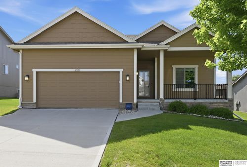 14318 S 20th St, Bellevue, NE, 68123-4927 | Card Image