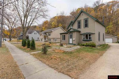 405 Glenwood Avenue, House other with 3 bedrooms, 1 bathrooms and null parking in Mankato MN | Image 3