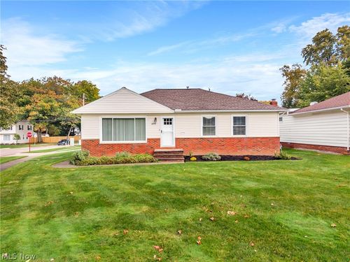 4799 N Sedgewick Road, Lyndhurst, OH, 44124 | Card Image
