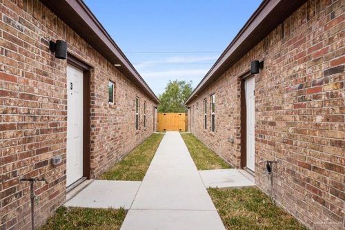 1-3911 Valeria Street, Edinburg, TX, 78541 | Card Image