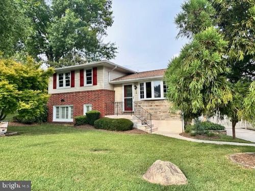 1 Alston Rd, LUTHERVILLE TIMONIUM, MD, 21093-6103 | Card Image