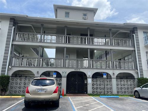 111-16215 Ne 18th Ct, North Miami Beach, FL, 33162-4802 | Card Image