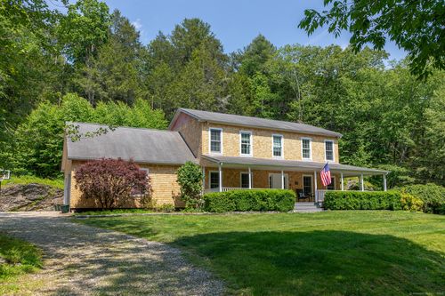 18 Tunnel Rd, Roxbury, CT, 06783-1020 | Card Image