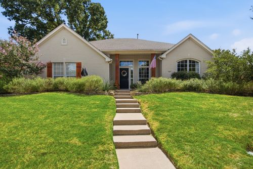 1902 Clear Creek Dr, Weatherford, TX, 76087-3803 | Card Image