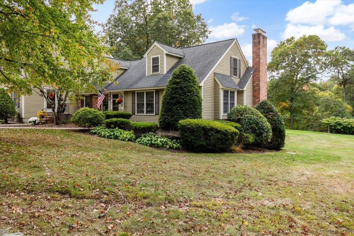 Seaver Brook Ln, Plaistow, NH 03865
