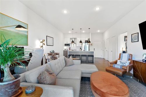 410-112 Rogers St Ne, Atlanta, GA, 30317-1020 | Card Image