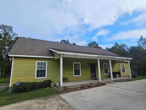 910 Old Spanish Trl, Waveland, MS, 39576-2421 | Card Image