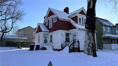 8218 Goodman Ave, Cleveland, OH, 44105-5852 | Card Image