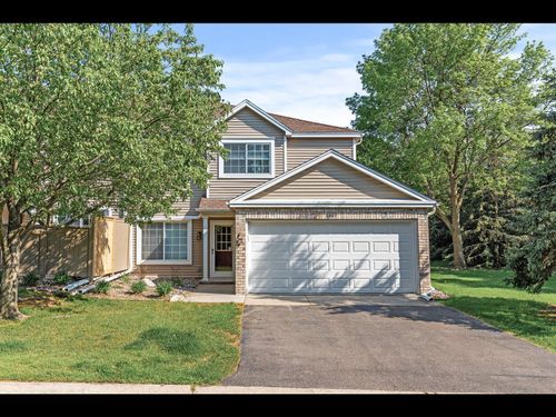 8484 Minuteman Alcove, Eden Prairie, MN, 55344-4914 | Card Image