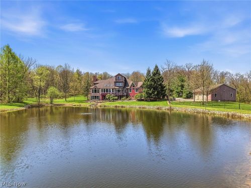 1803 Whisper Bluff Trl, Hinckley, OH, 44233-9247 | Card Image