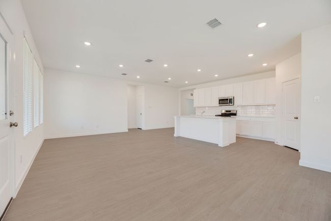 3801 Turtle Xing, House other with 4 bedrooms, 2 bathrooms and null parking in Mesquite TX | Image 9