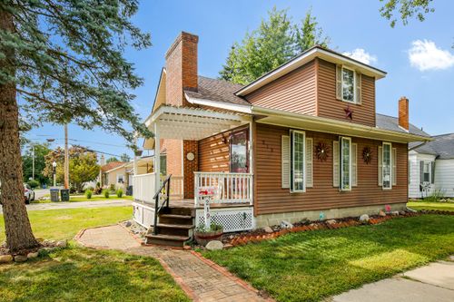 219 S Lakeview Ave, Sturgis, MI, 49091-1948 | Card Image