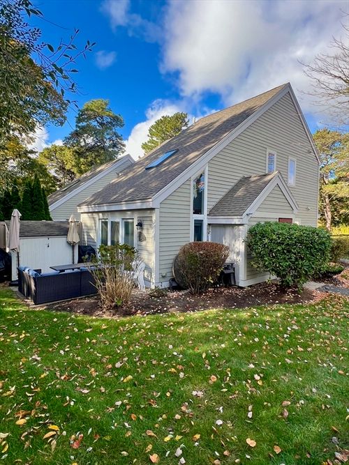 6-6 Trevor Ln, Brewster, MA, 02631-3015 | Card Image