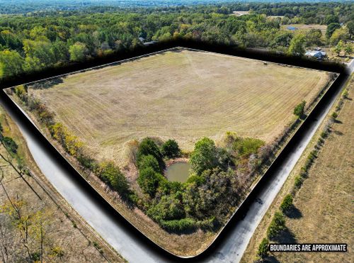 000 (6.71) Farm Road 1045, Exeter, MO, 65647 | Card Image