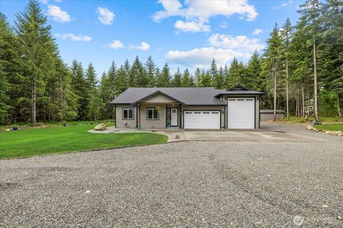 18705 232nd Ave E, Orting, WA, 98360-9024 | Card Image