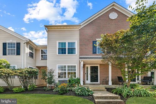 5531 Rinker Cir, DOYLESTOWN, PA, 18902-9070 | Card Image