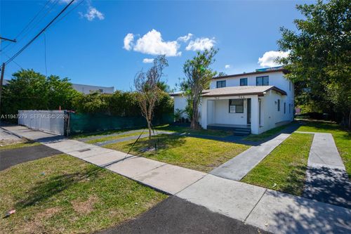 1-742 Nw 70th St, Miami, FL, 33150-3835 | Card Image