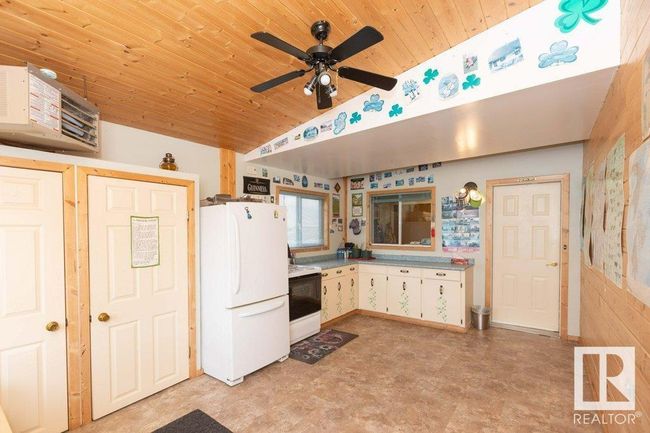 240048 Township Road 630, House other with 6 bedrooms, 4 bathrooms and null parking in Rochester AB | Image 10