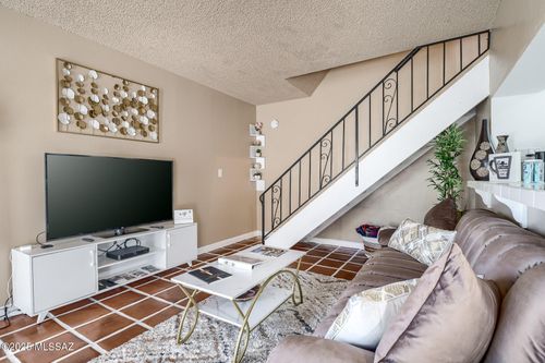 unit-c-1931 N Camino Serna, Tucson, AZ, 85715-4051 | Card Image