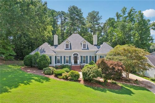 9532 Clear Lake Ct, Douglasville, GA, 30135-6704 | Card Image