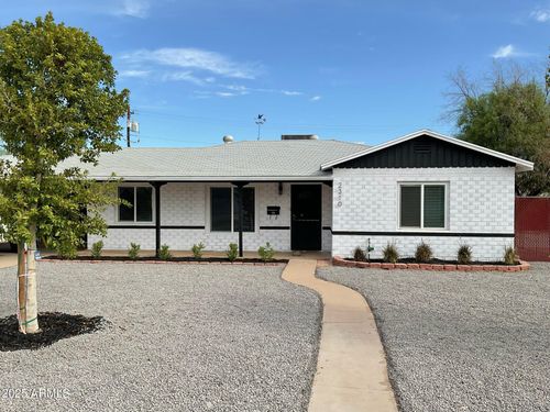 2310 E Amelia Ave, Phoenix, AZ, 85016-6210 | Card Image