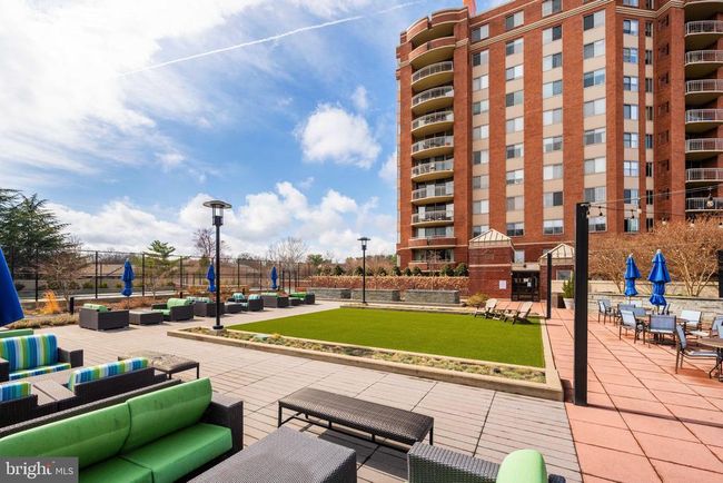 2-502 - 5802 Nicholson Ln, Condo with 3 bedrooms, 2 bathrooms and null parking in NORTH BETHESDA MD | Image 51