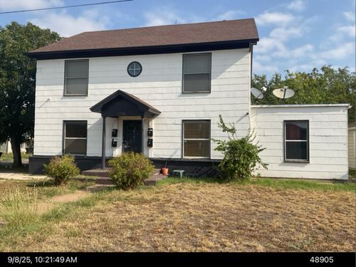 d-1726 N 3rd St, Abilene, TX, 79603-7443 | Card Image