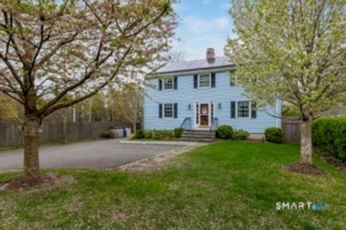 89 Noroton Ave, Darien, CT, 06820-5215 | Card Image