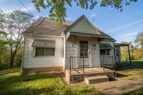 380 E Wi 33 Highway, Newburg, WI, 53095 | Card Image