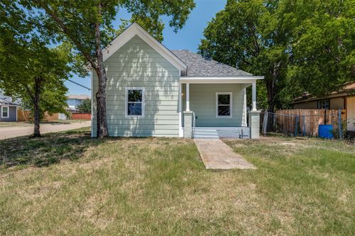 1601 E Cannon St, Fort Worth, TX, 76104-3812 | Card Image