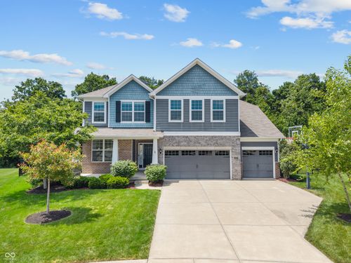 16037 Bugle Ridge Dr, Noblesville, IN, 46060-9716 | Card Image