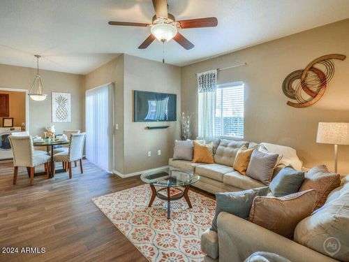1a-4045 W Bell Rd, Phoenix, AZ, 85053-2719 | Card Image