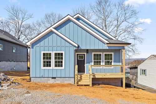 909 N Chamberlain Ave, Chattanooga, TN, 37406-4117 | Card Image
