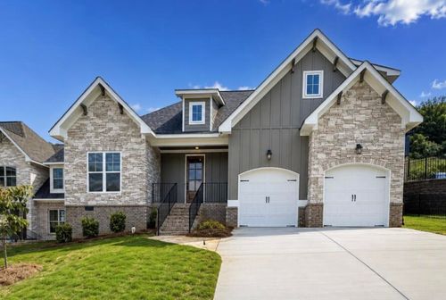9888 Trestle Cir, Ooltewah, TN, 37363-1451 | Card Image