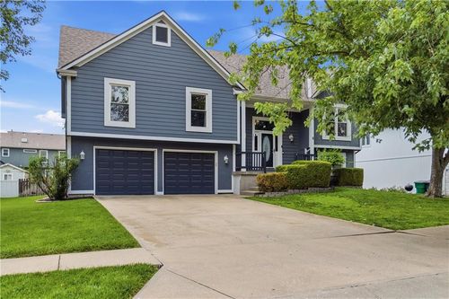 282 Westhoff Pl, Gardner, KS, 66030-1915 | Card Image