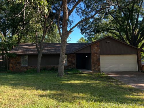 3026 W 68th Pl, Tulsa, OK, 74132-1762 | Card Image