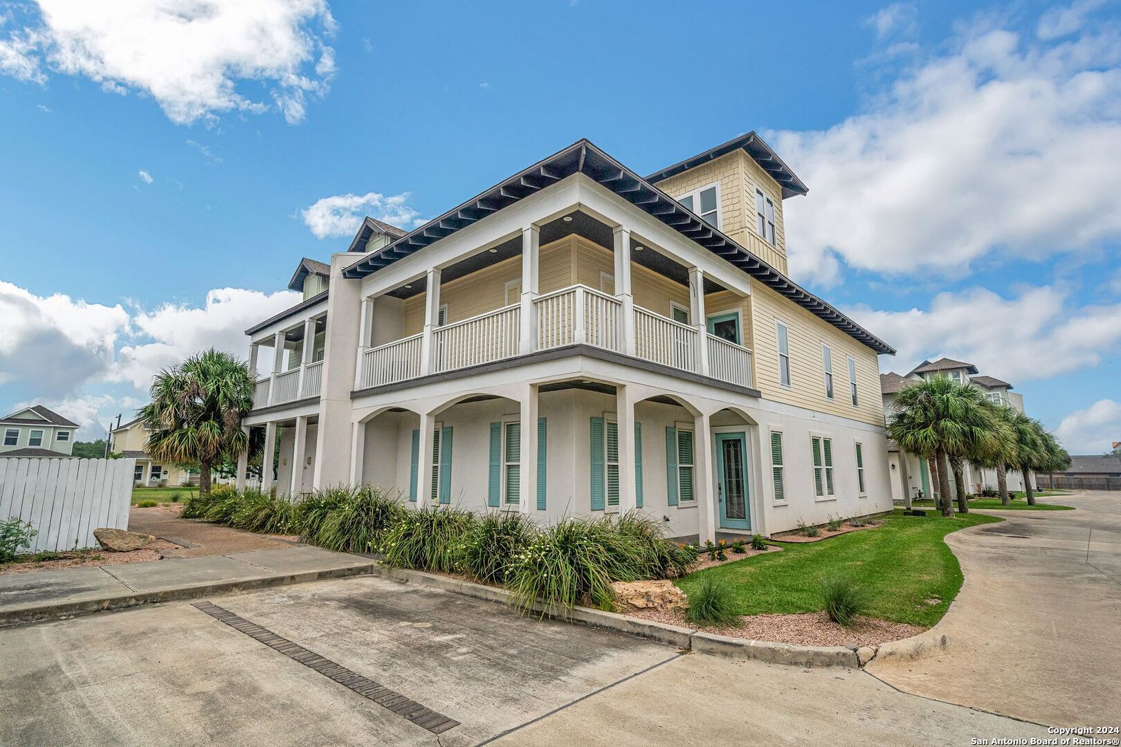 Frontenac , Rockport, TX 78382