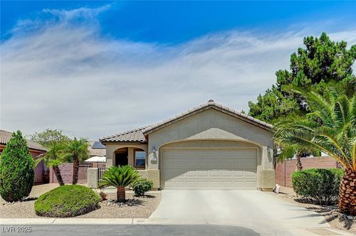 3307 Forestina Ct, Las Vegas, NV, 89122-3704 | Card Image