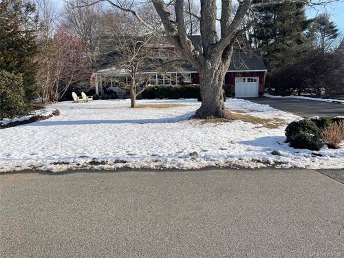 30 Carnegie Ave, Huntington, NY, 11743-3109 | Card Image