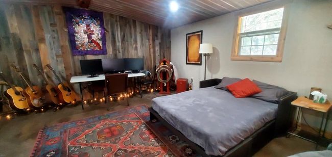 702 E Schubert St, House other with 3 bedrooms, 3 bathrooms and 2 parking in Fredericksburg TX | Image 27