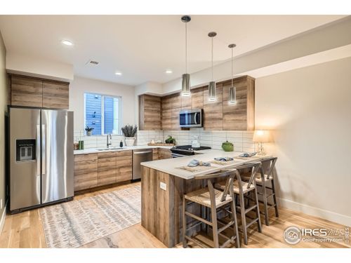 4-1810 Irving St, Denver, CO, 80204-2066 | Card Image