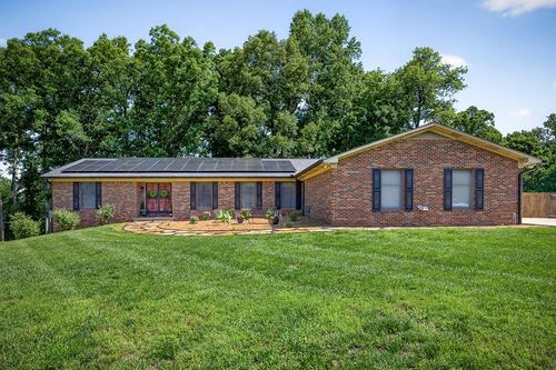 1331 Apple Valley Ct, Cookeville, TN, 38501-4444 | Card Image