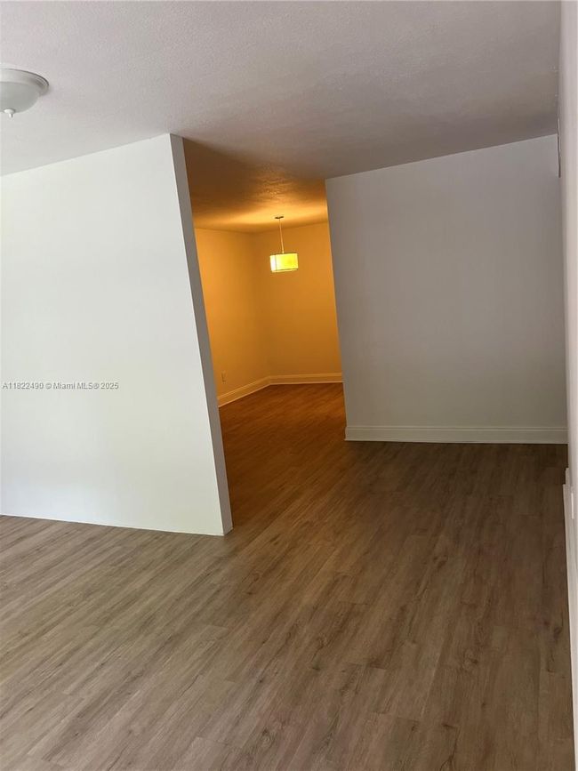 APT-923 - 7925 Sw 86 Th St, Condo with 1 bedrooms, 1 bathrooms and null parking in Miami FL | Image 5